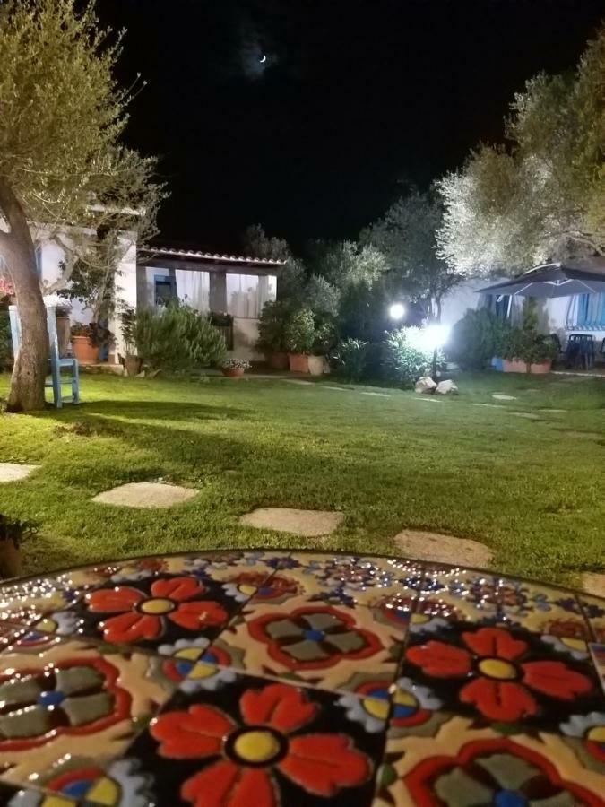 Il Falco Casa Vacanze - Cugnana - Porto Rotondo エクステリア 写真