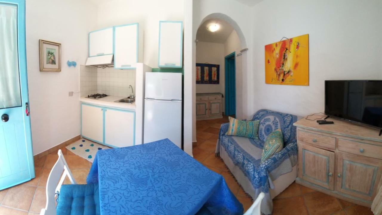Il Falco Casa Vacanze - Cugnana - Porto Rotondo エクステリア 写真